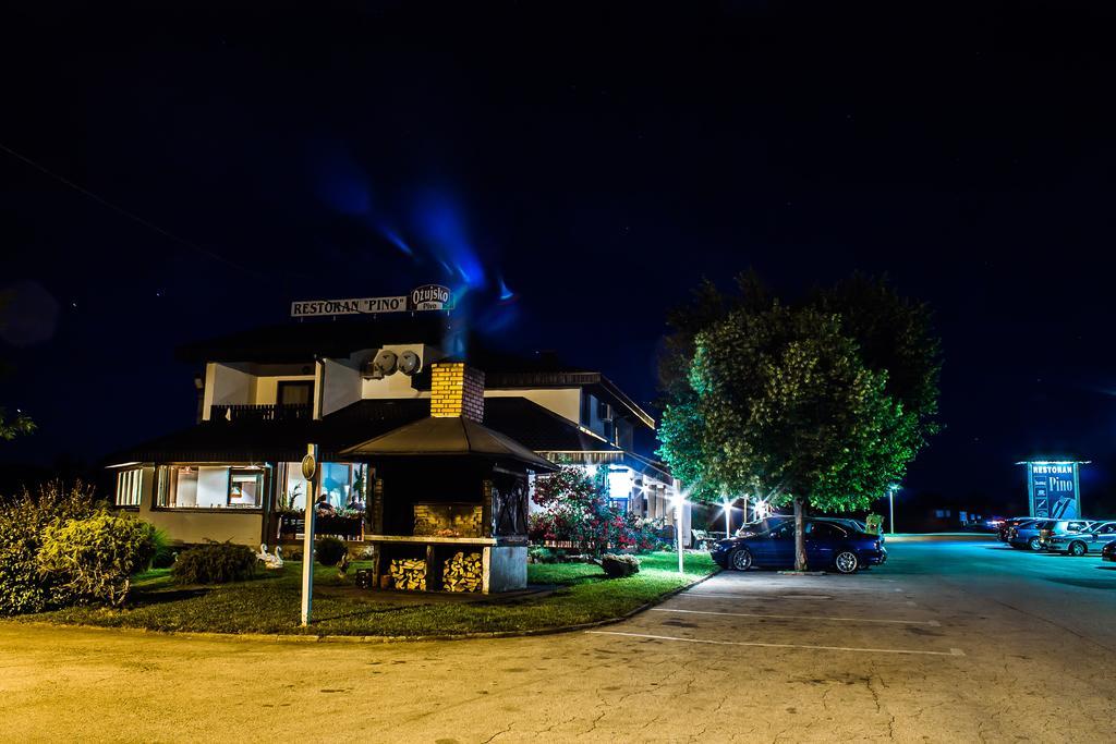 Restaurant Rooms Pino Slunj Ngoại thất bức ảnh